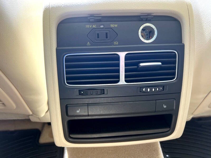 2011 Volkswagen Touareg Hybrid