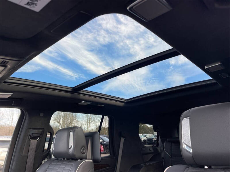 2022 Cadillac Escalade Sport Platinum