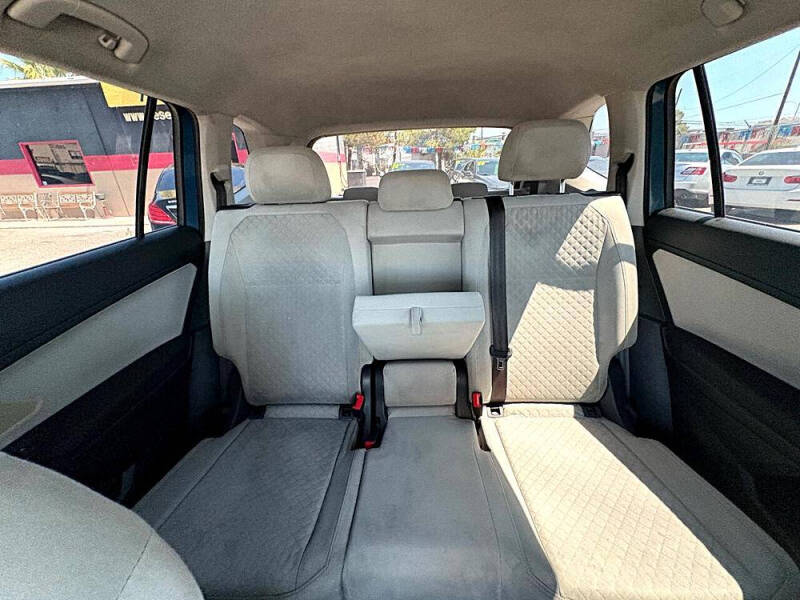 2019 Volkswagen Tiguan S