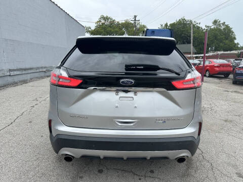 2019 Ford Edge Titanium
