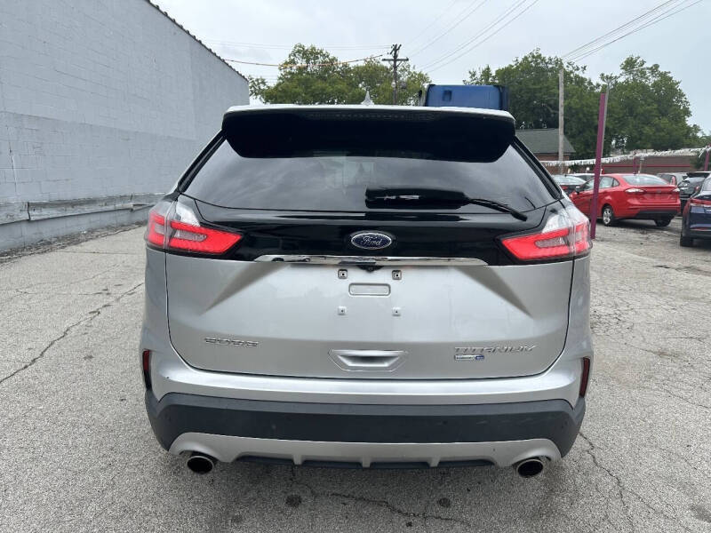 2019 Ford Edge Titanium