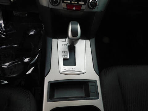 2010 Subaru Legacy 2.5i