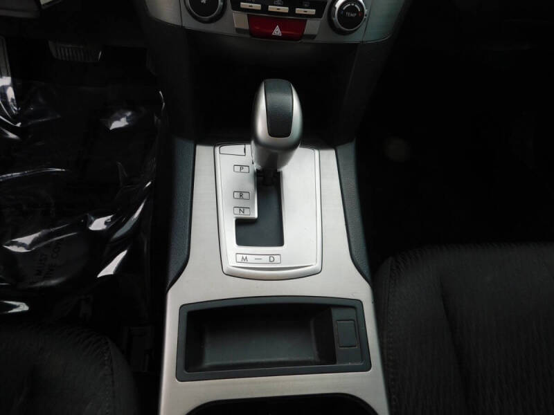 2010 Subaru Legacy 2.5i