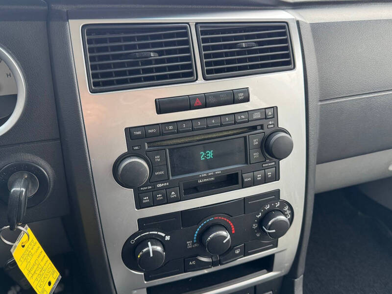 2006 Dodge Charger SE