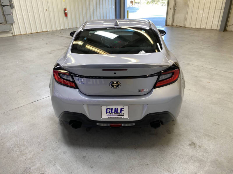 2025 Toyota GR86 Premium