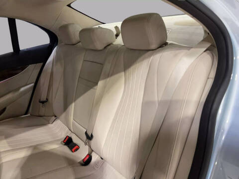 2017 Mercedes-Benz E-Class E 300 4MATIC