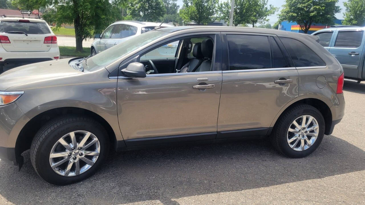 Tan 2013 Ford Edge Limited Limited 4dr Crossover 2
