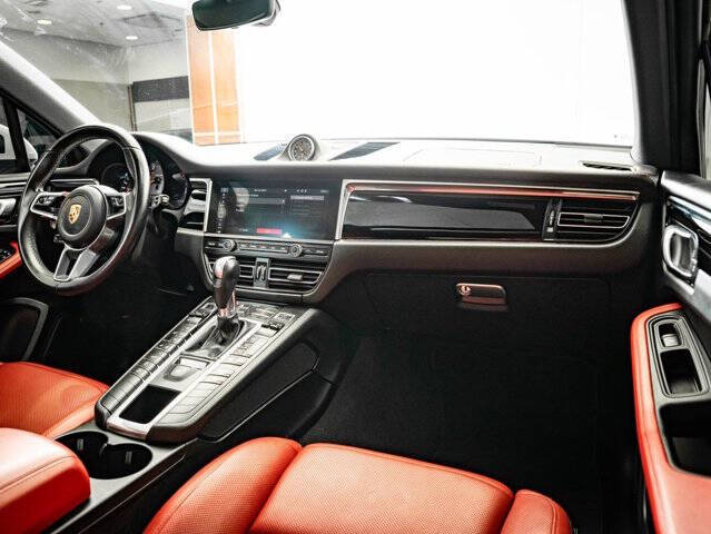 2021 Porsche Macan S