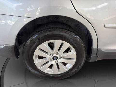 2019 Subaru Outback 2.5i