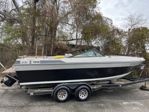 1985 Chaparral 235 XLC for sale at Victory Motor Company in Conroe TX