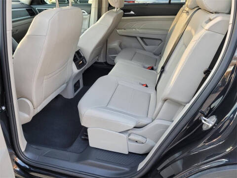 2023 Volkswagen Atlas V6 SE