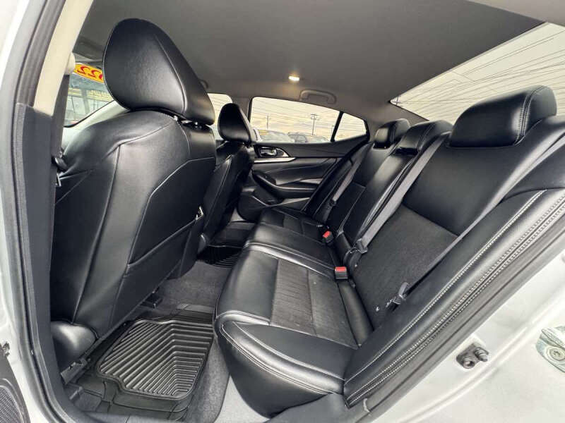 2022 Nissan Maxima 3.5 SV