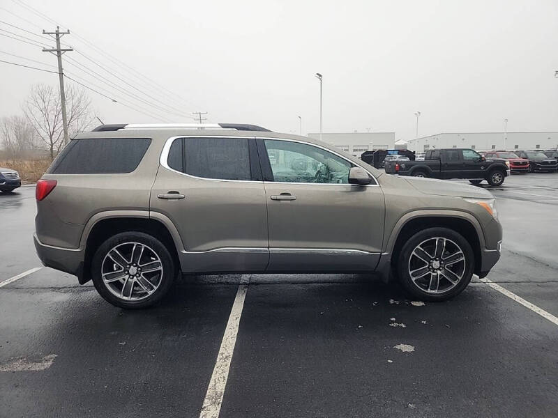 2019 GMC Acadia Denali