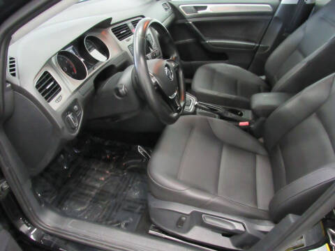 2015 Volkswagen Golf TSI S