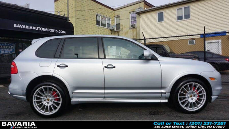 2009 Porsche Cayenne GTS Tiptronic