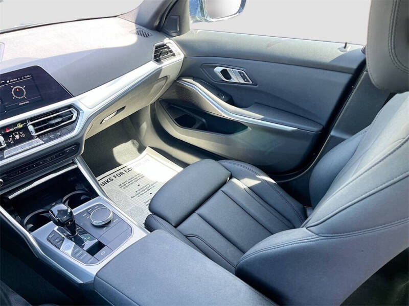 2021 BMW 3 Series 330i