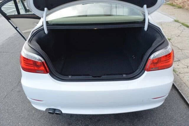 2008 BMW 5 Series 528i