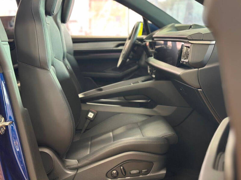 2024 Porsche Macan 4 Electric