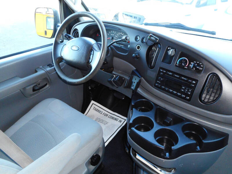 2008 Ford E-Series E-250