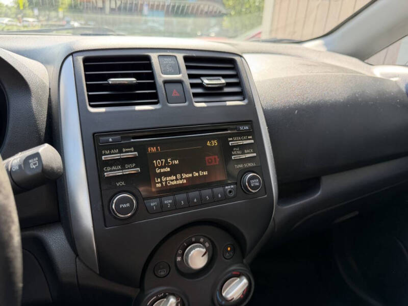 2014 Nissan Versa Note SV