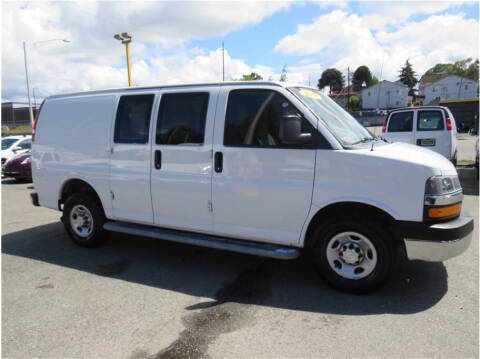 2018 Chevrolet Express 2500