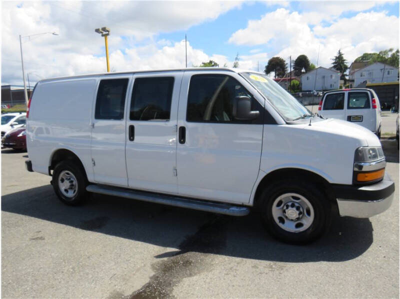 2018 Chevrolet Express 2500