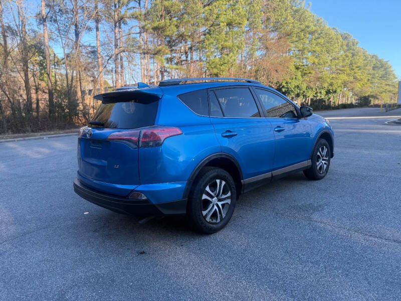2017 Toyota RAV4 LE