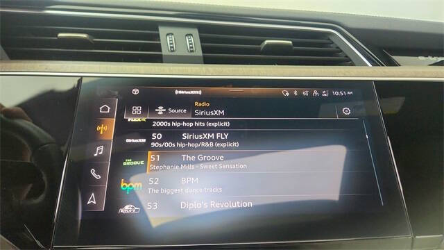 2024 Audi Q8 Sportback e-tron quattro Premium S line