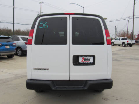 2017 Chevrolet Express LS 2500