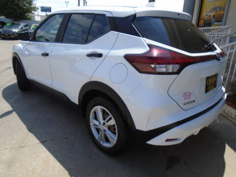 2021 Nissan Kicks S