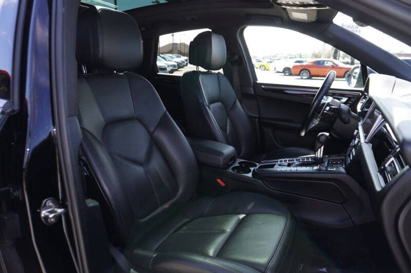 2021 Porsche Macan