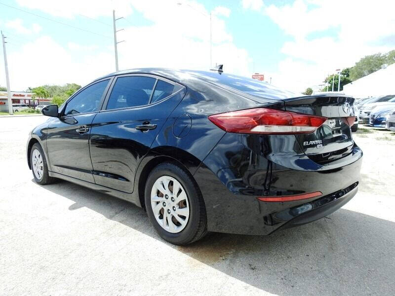 2017 Hyundai Elantra  - $11,900