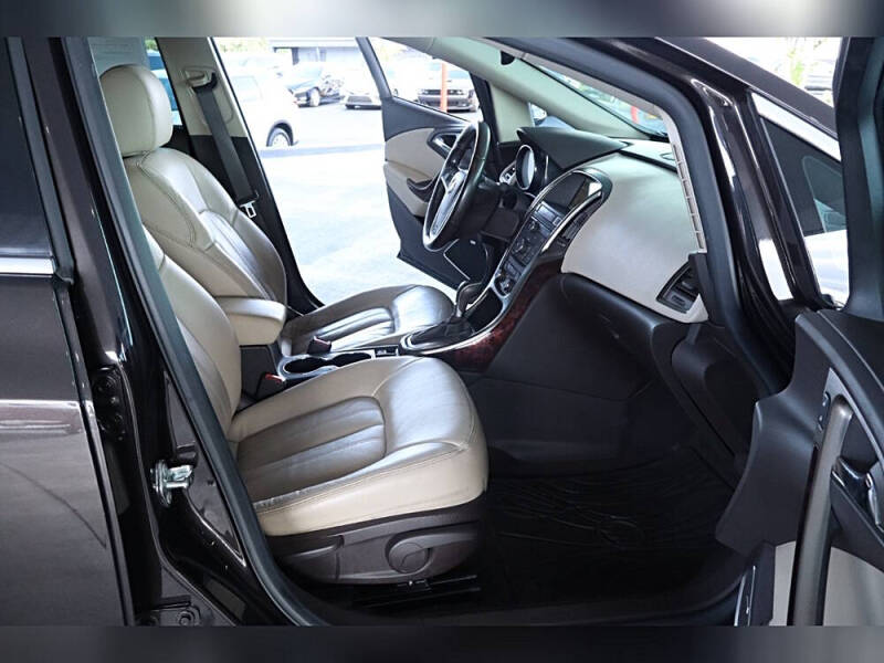 2015 Buick Verano Leather Group