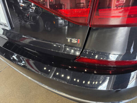 2018 Volkswagen Passat 2.0T R-Line