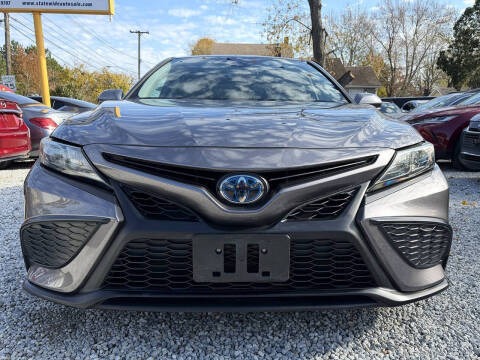 2023 Toyota Camry Hybrid SE