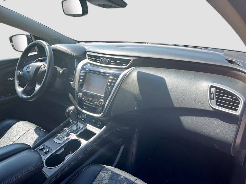 2023 Nissan Murano Platinum