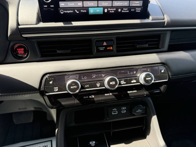 2024 Honda Pilot Touring