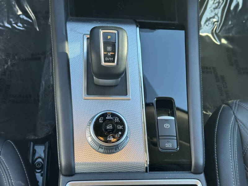 2024 Mitsubishi Outlander SEL