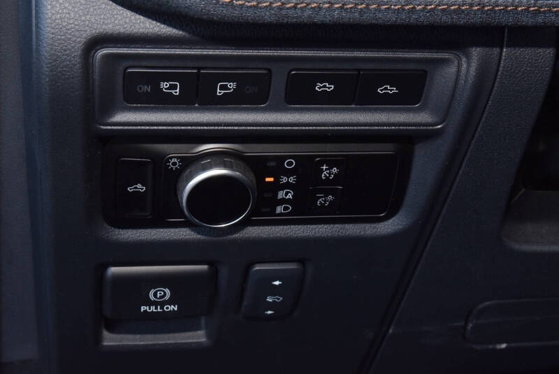 2023 Ford F-150 Lightning Lariat