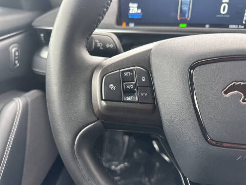 2021 Ford Mustang Mach-E Select