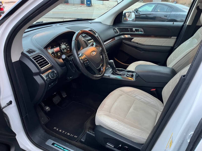 2016 Ford Explorer Platinum