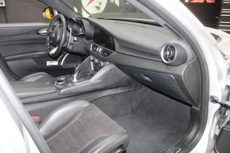 2017 Alfa Romeo Giulia