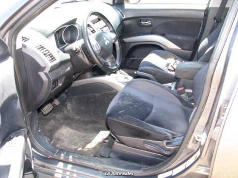 2012 Mitsubishi Outlander ES