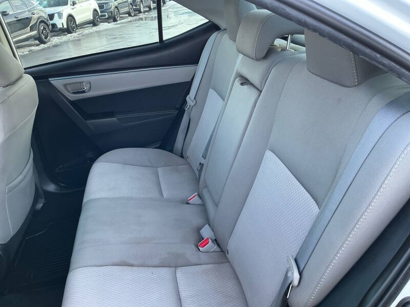 2015 Toyota Corolla LE