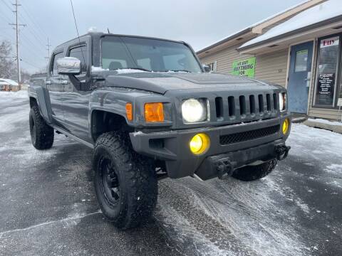 2009 HUMMER H3T for sale at MARK CRIST MOTORSPORTS in Angola IN