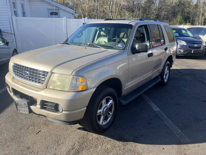 2004 Ford Explorer XLT