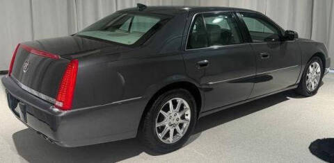2010 Cadillac DTS Luxury Collection