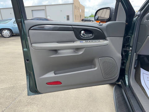 2004 GMC Envoy XUV SLT