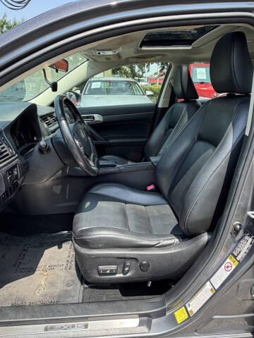 2015 Lexus CT 200h