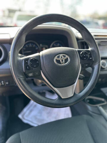 2017 Toyota RAV4 LE